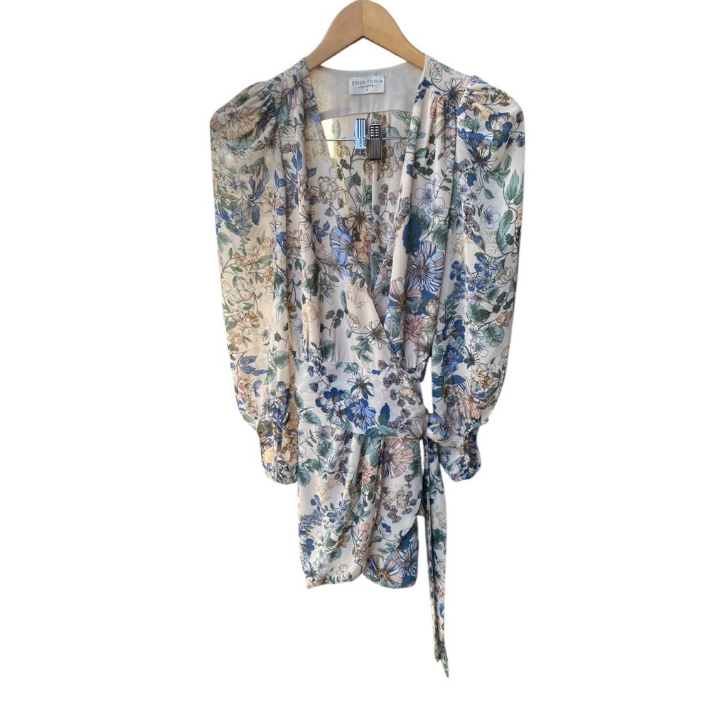 Dress Forum Floral Wrap Romper with Puff Sleeves I Size: S
